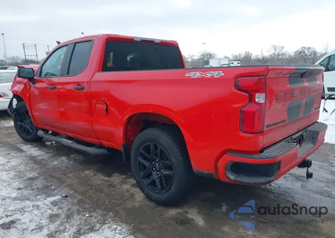 2020 Chevrolet Silverado 1500 4Wd Standard Bed Custom z USA, uszkodzony, nr VIN 1GCRYBEK3LZ310942